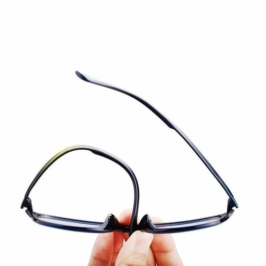 Esmera Men’s HD Reading Glasses – 5X Sharper Vision